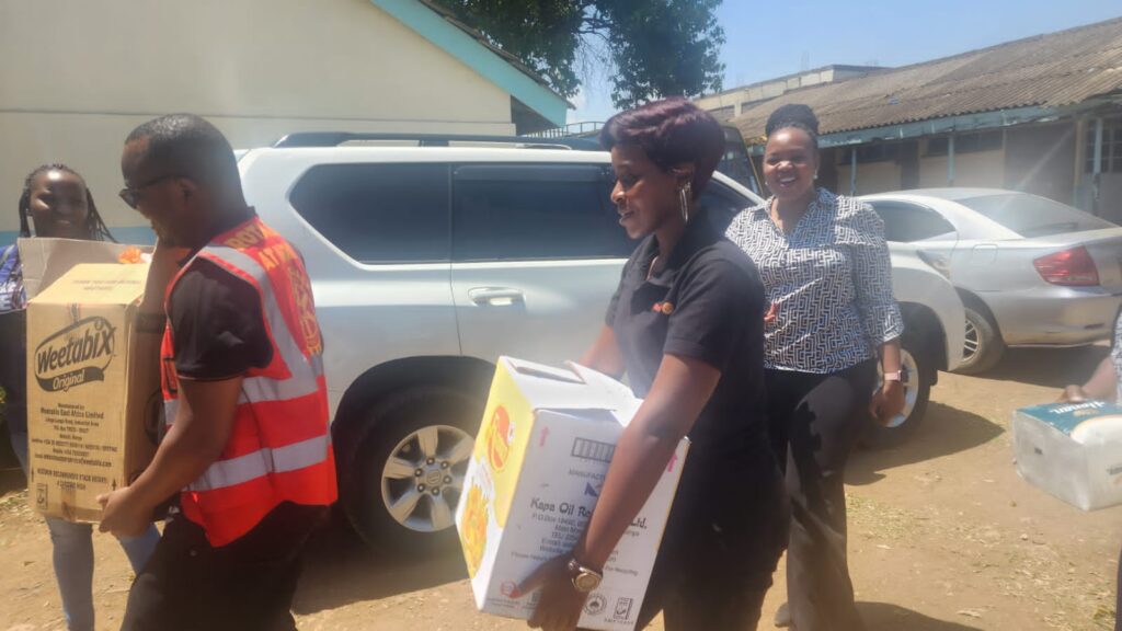 Kariobangi KEPSA feeding02