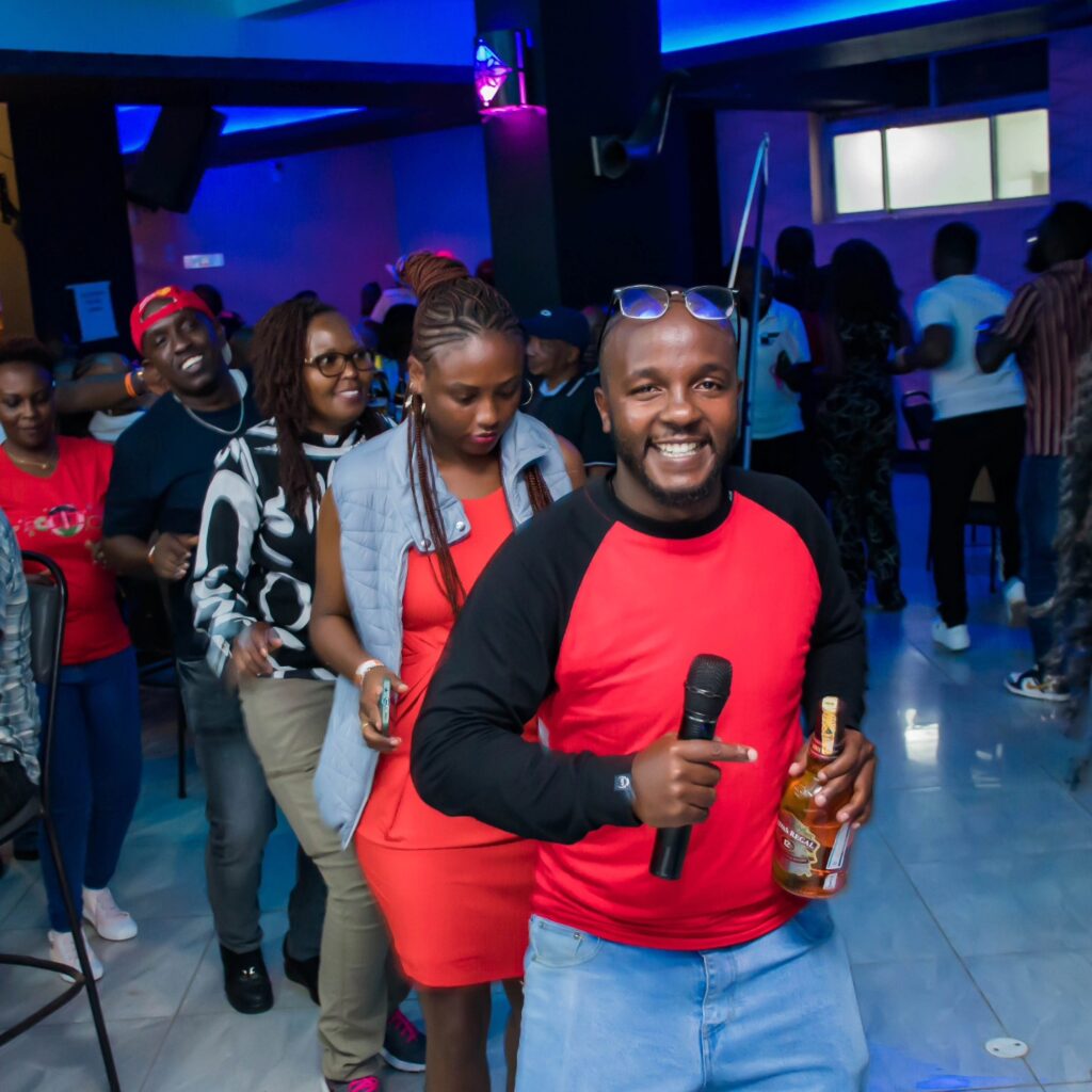 <trp-post-container data-trp-post-id='15005'>Karaoke Fund Raising — photograph 8